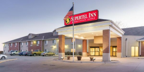 Hotels in Creston